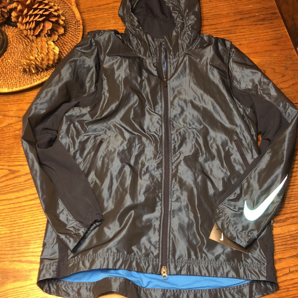 NWT Nike reflective jacket